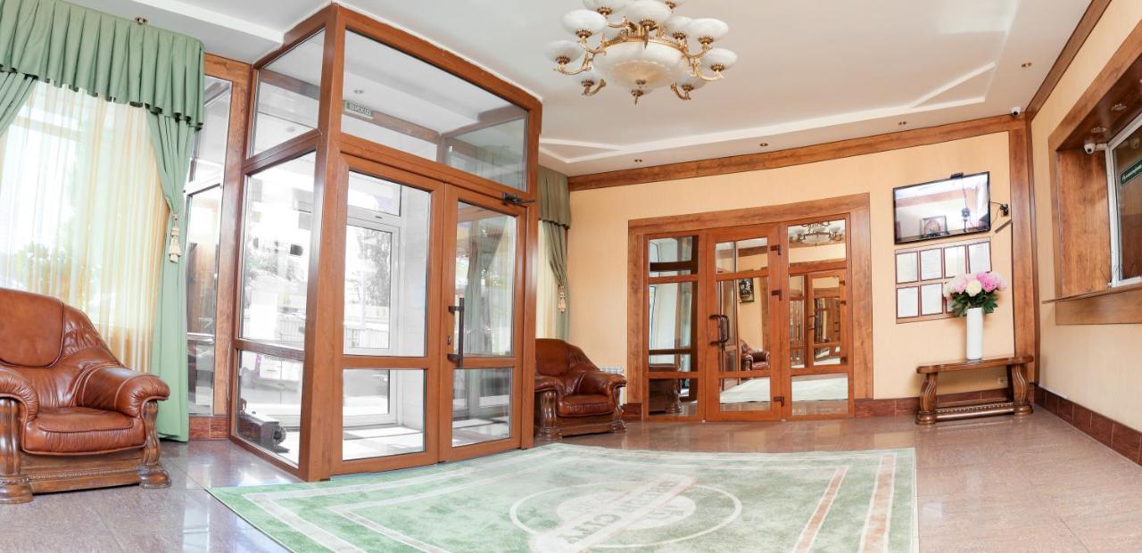 ניקולייב Green City Hotel מראה חיצוני תמונה